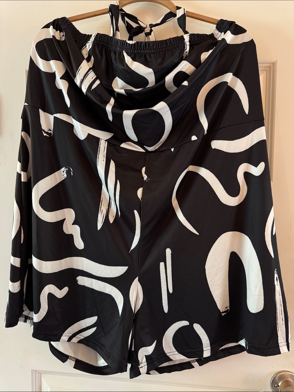 SHEIN | Black & White Abstract Print Romper